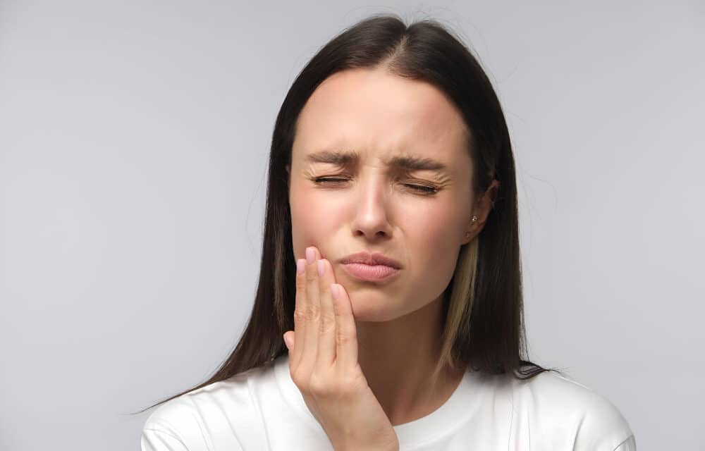 Botox per bruxismo: la terapia che protegge i denti dal digrignamento